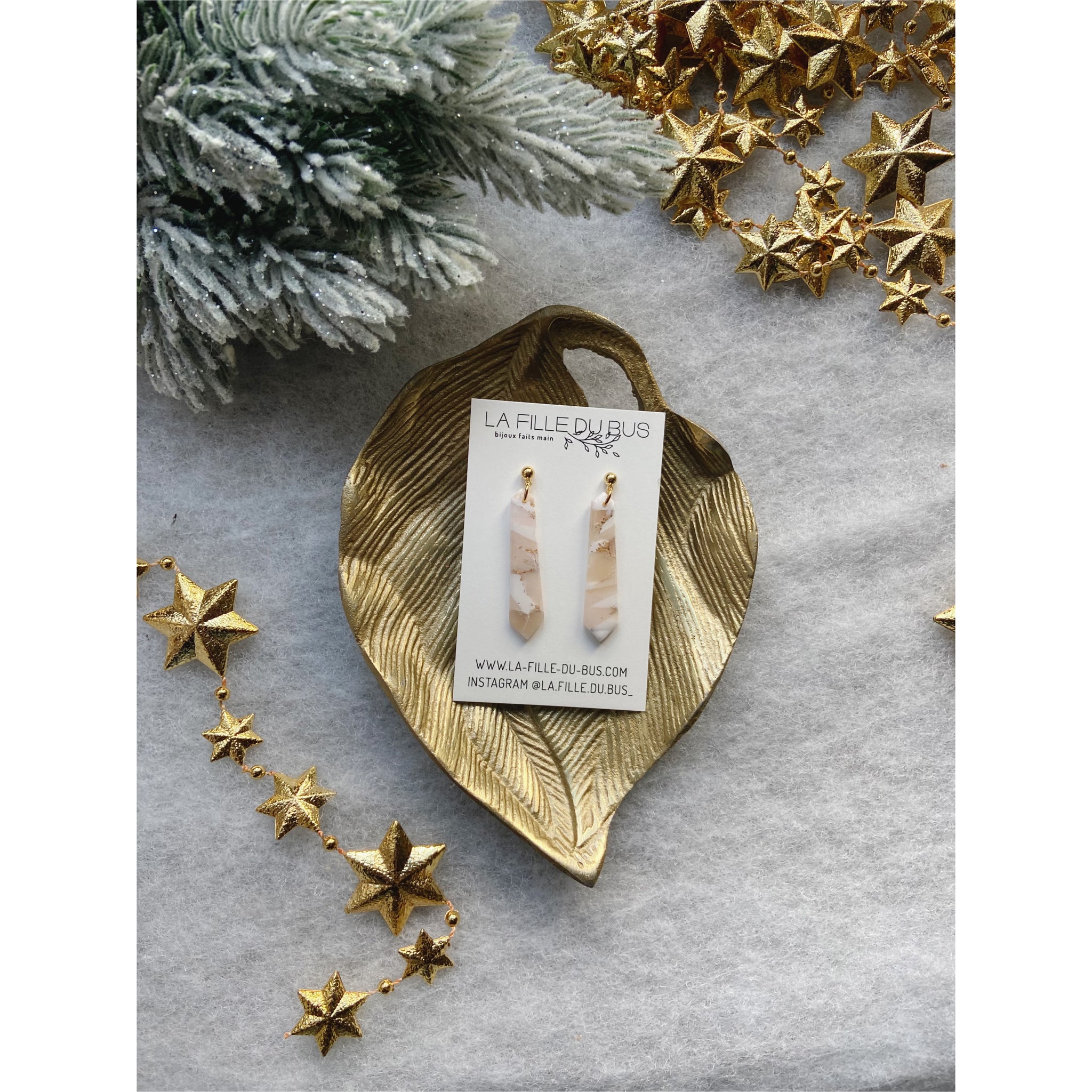 ARROW White Stone